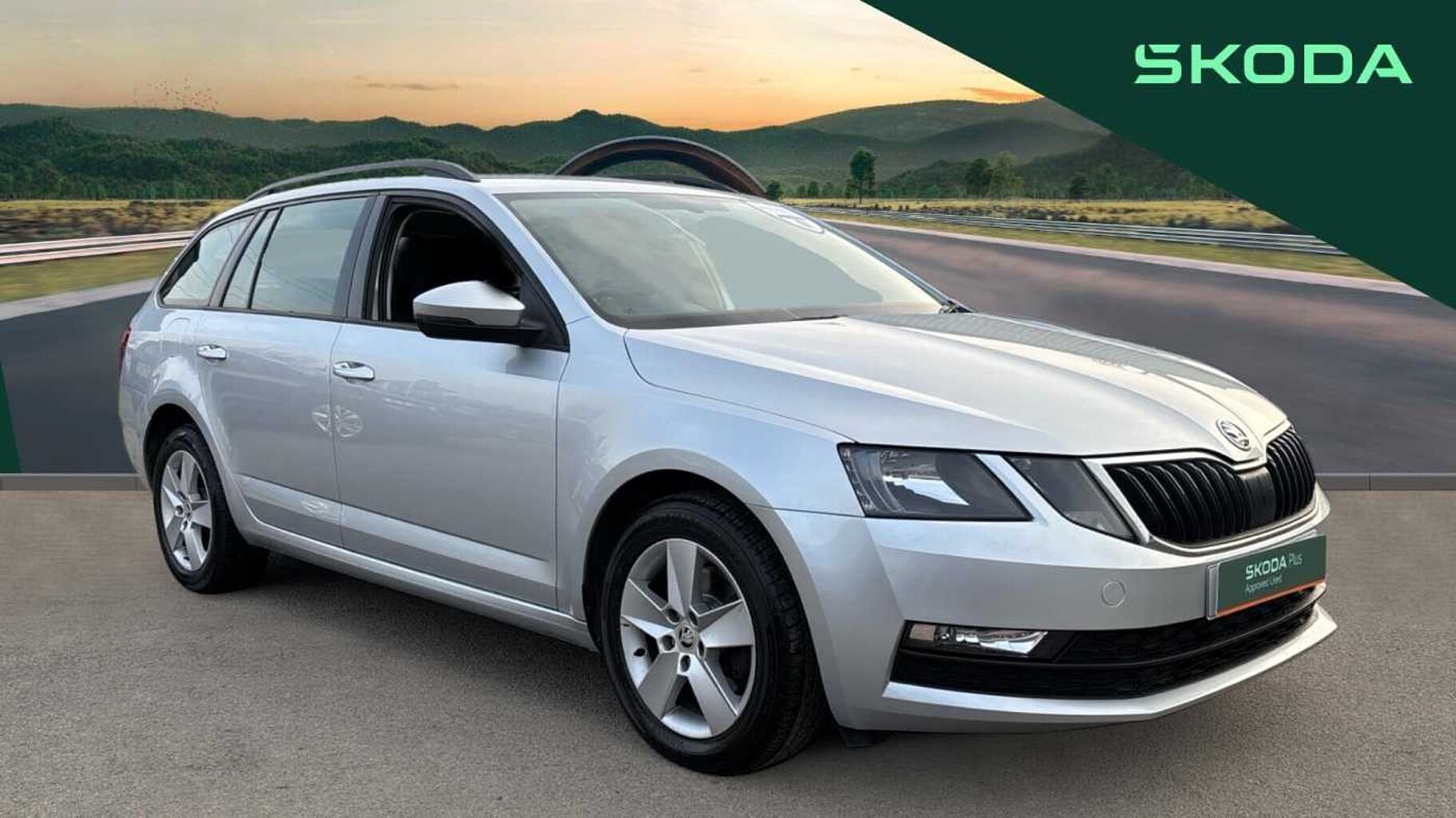 SKODA Octavia Estate (2017) 1.4 TSI (150PS) SE DSG